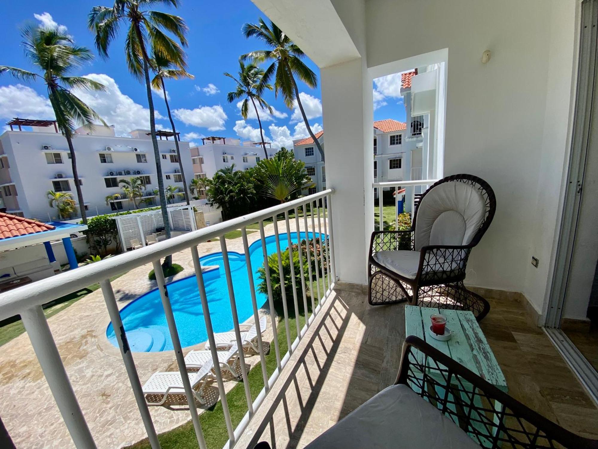 Madonna Pool Beach Los Corales 푼타 카나 외부 사진