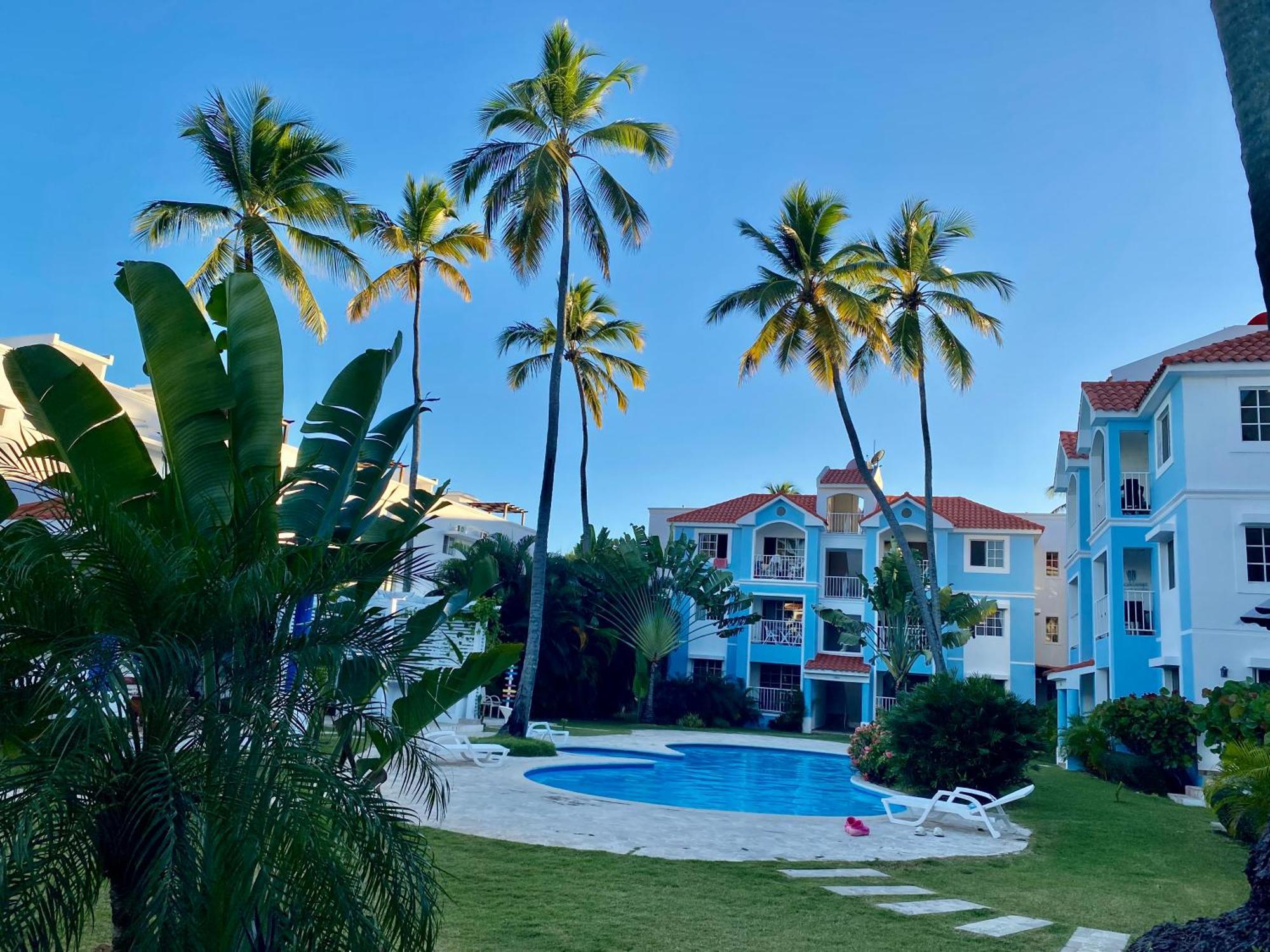 Madonna Pool Beach Los Corales 푼타 카나 외부 사진