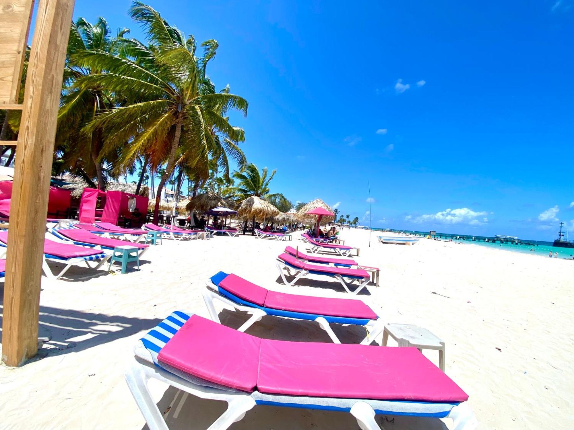 Madonna Pool Beach Los Corales 푼타 카나 외부 사진